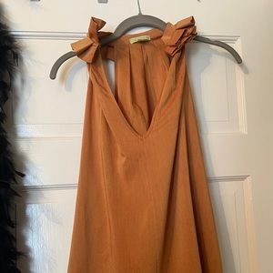 Hawks silky deep v tank top with ruffle collar